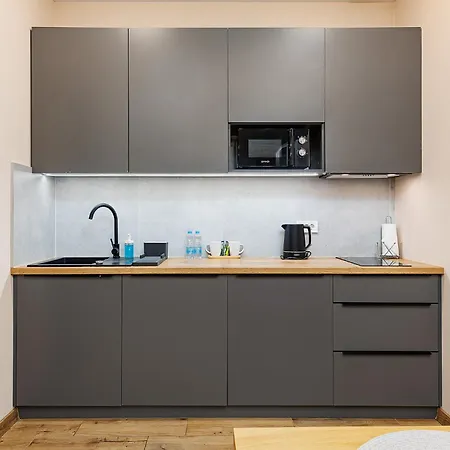 апарт-готель Smart House * Lviv