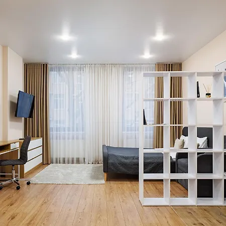 апарт-готель Smart House Apartment *